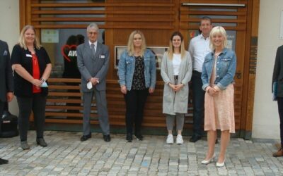 Hila Scharnagl und Lea Herrmann starten bei AWO